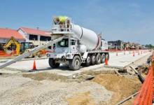 What is the difference between a concrete chute and a concrete pump?